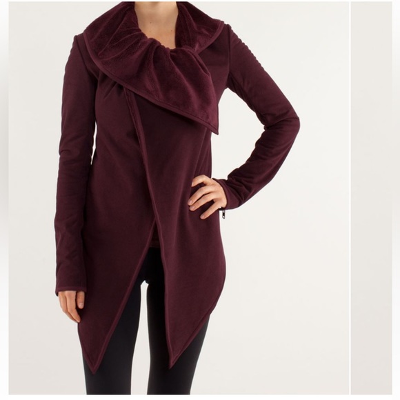 Lululemon Presence of Mind Fleece Wrap Bordeaux - Picture 1 of 8